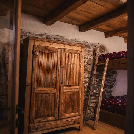 Rifugio Pra La Peira 리조트 *